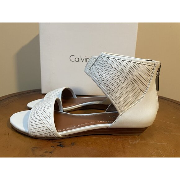 Calvin Klein Women's "Bobbi Calf" White Leather Sandals Size: 7.5M (F148) - Picture 5 of 11